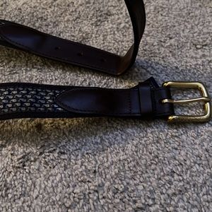 Vineyard vines belt